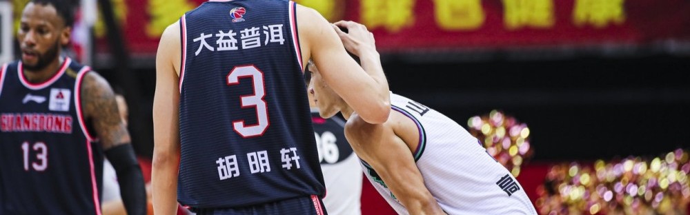  理查利松替补建功热刺主场险胜富勒姆紧追第一集团  