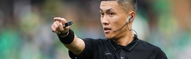  VAR争议判罚引众怒，英超裁判组遭抨击  