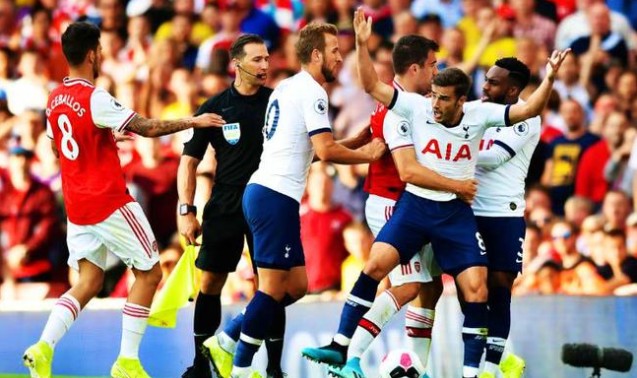  慕尼黑德比战火药味十足险冲突  