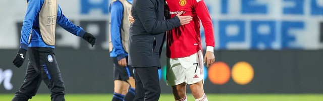  曼联补时绝平切尔西滕哈格逃过下课危机  